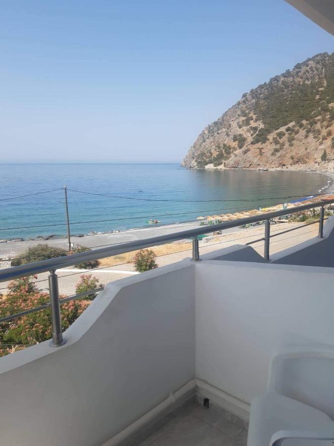 Tarra Hotel Agia Ruméli Exterior foto